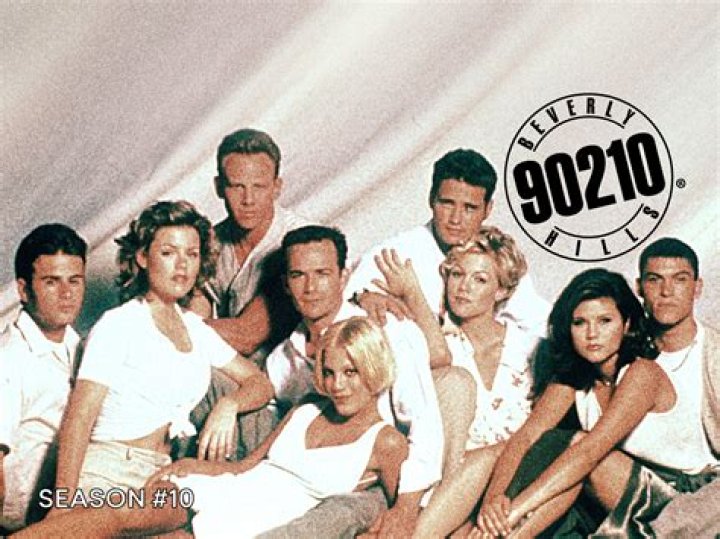 90210 Season 4 Spoilers – Naomi Pregnant? – Hollywood Life