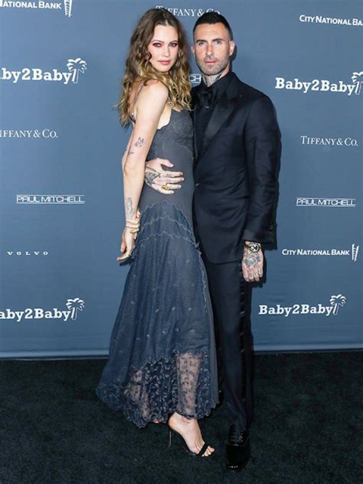Adam Levine’s 1st Appearance Since Flirting Allegations With Behati – Hollywood Life