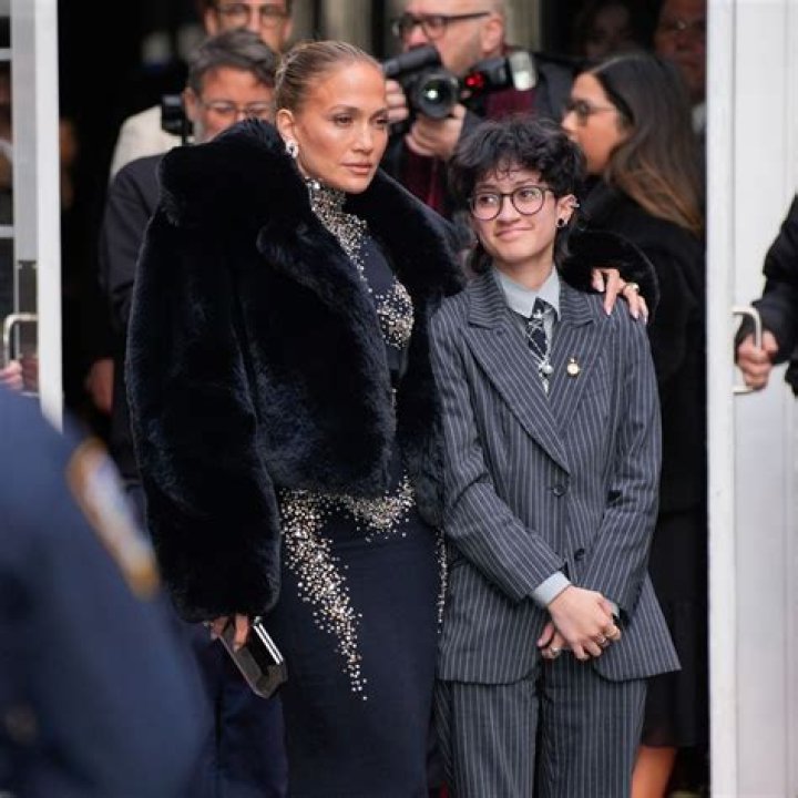 Ben Affleck Bonds With Jennifer Lopez’s Child Emme, 15, On Shopping Trip: Photos