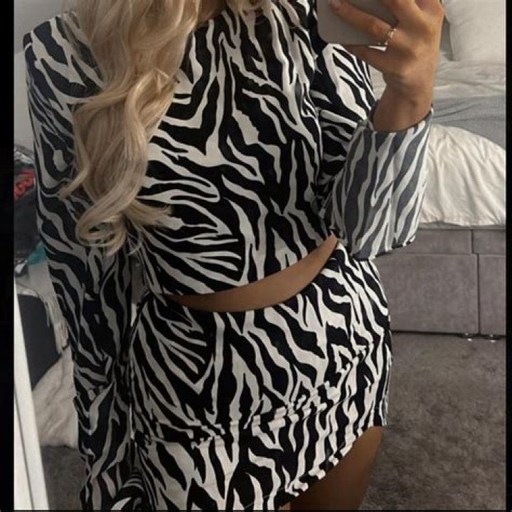 Models Black & Zebra Print Two Pieces – Hollywood Life