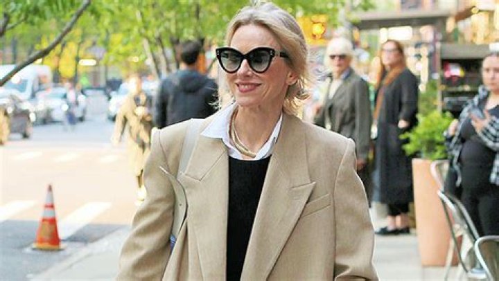 Naomi Watts Wears Ring, Sparks Billy Crudup Engagement Speculation – Hollywood Life