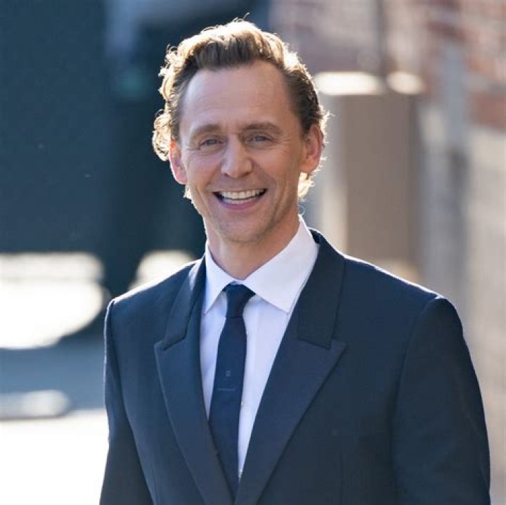 Tom Hiddleston Celeb Profile – Hollywood Life